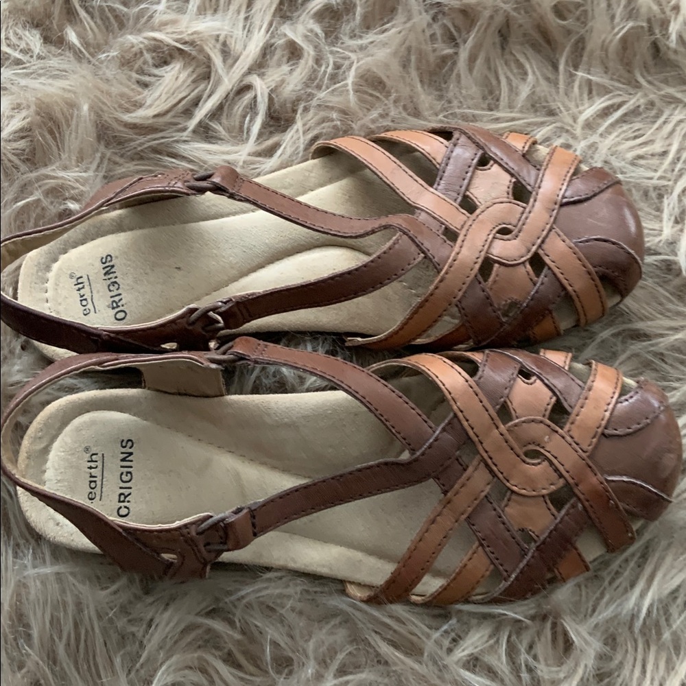 Earth Brown Leather Huarache Sandals Size 6 MCS8004A